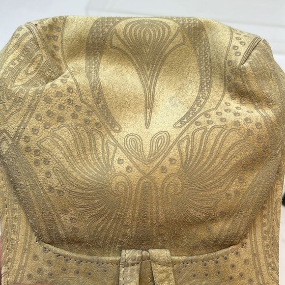 Michelle Lalonde Bone Color Lambsuede Evening Wristlet Bag - Picture 13 of 13